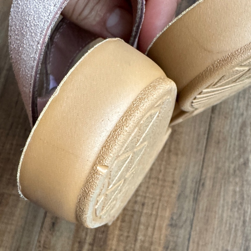 Daisy Fuentes Sparkling Pink and Tan Sandals - Picture 8 of 10